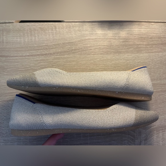 Diamond Metallic Rothy’s points - Picture 2 of 9